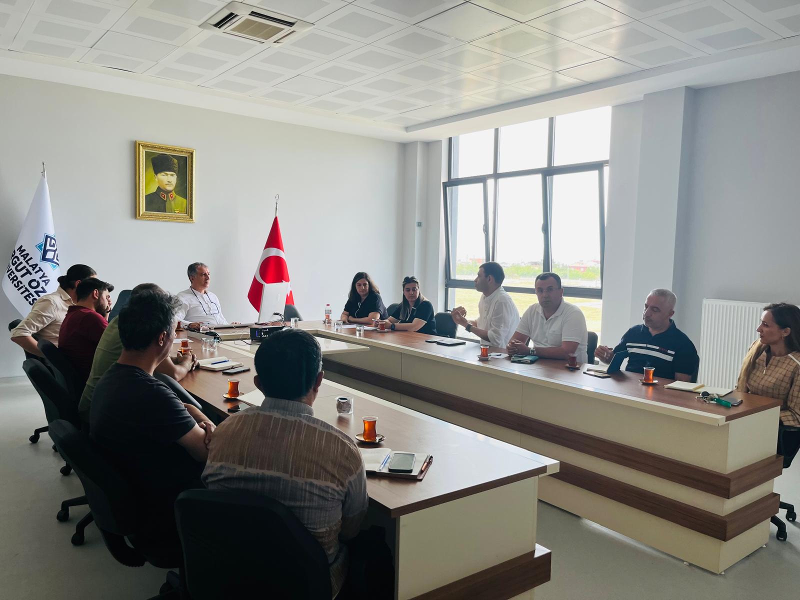 Üniversitemizde Koordinatörlükler Toplantısı Gerçekleştirildi